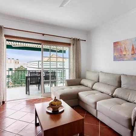 Casa Oliveira *