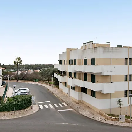 Casa Oliveira *